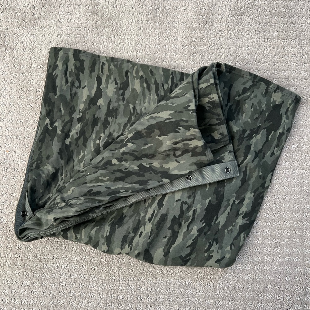 Lululemon Vinyasa Scarf